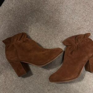 Kelsey dagger booties brand new size 7.5